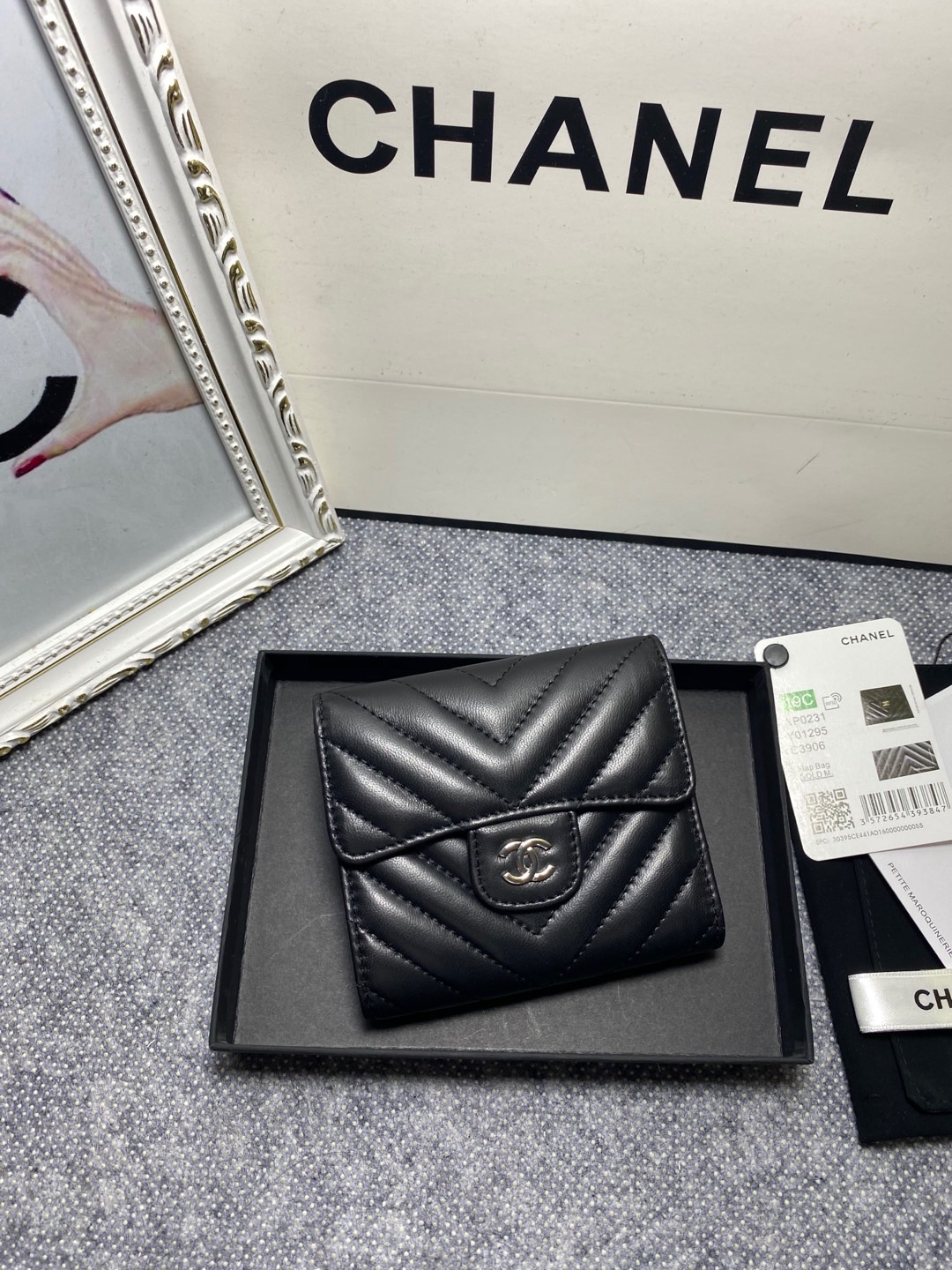 [TOP] CHANEL Wallet Lambskin 12*10*3.5cm - Black