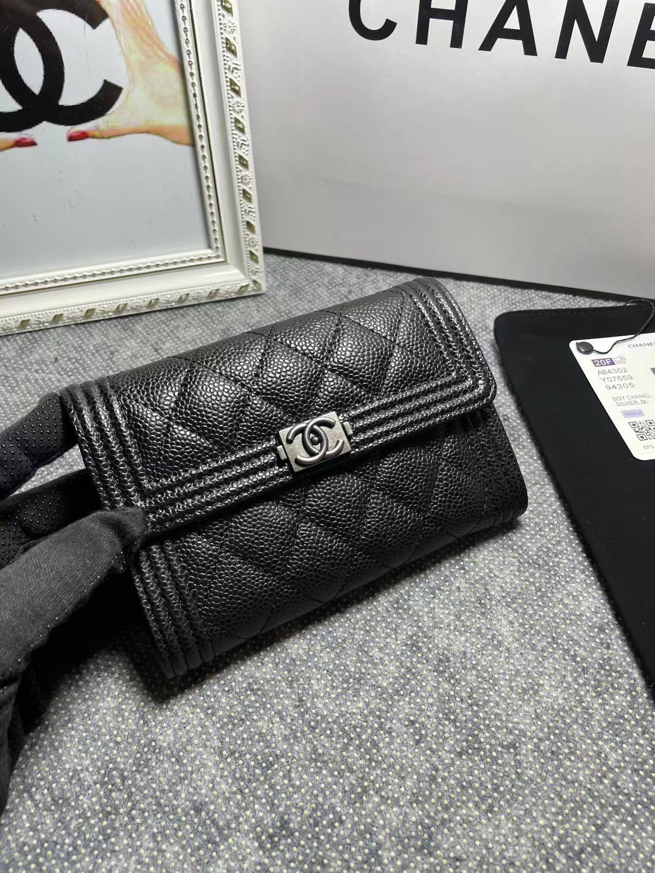 [TOP] CHANEL Le Boy Wallet Cowhide 10.5*15*3cm - Black