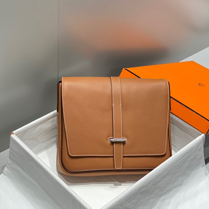 [TOP] HERMES Steve Light Messenger Bag 27x23x4.5cm - 3 Color