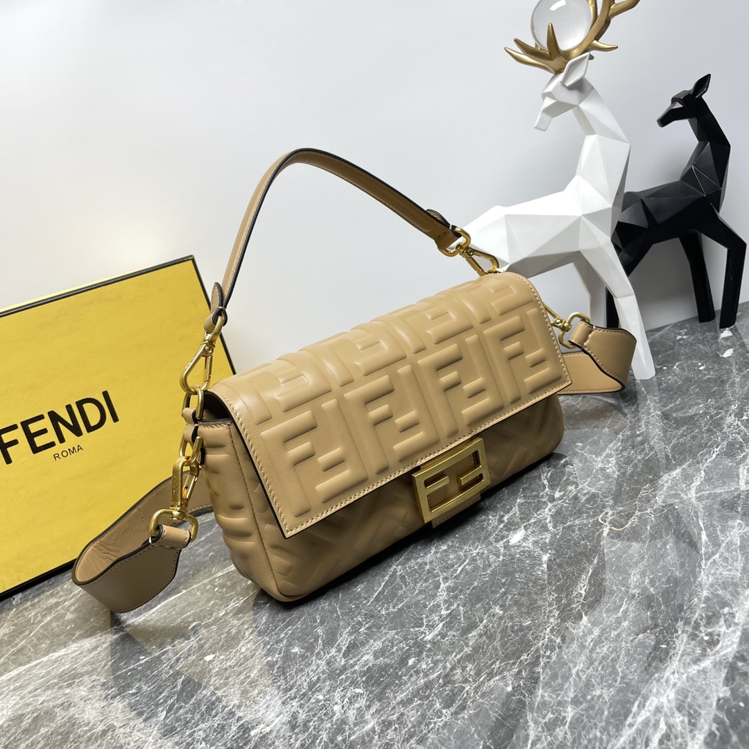 [TOP] FENDI Leather Baguette Bags 26-6-13cm - Beige