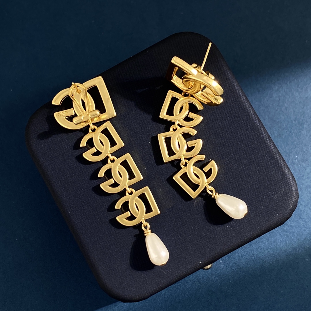 [TOP] Dolce & Gabbana D&G Earrings-Gold