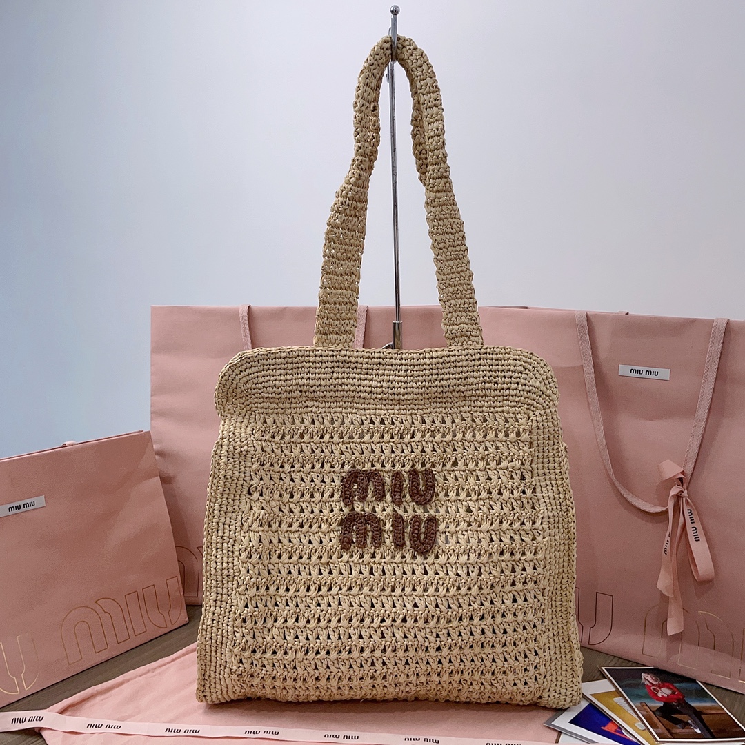 [TOP] Miu Miu Summer Tote Woven Bag 38.5X 40 X10cm - 3 Colour
