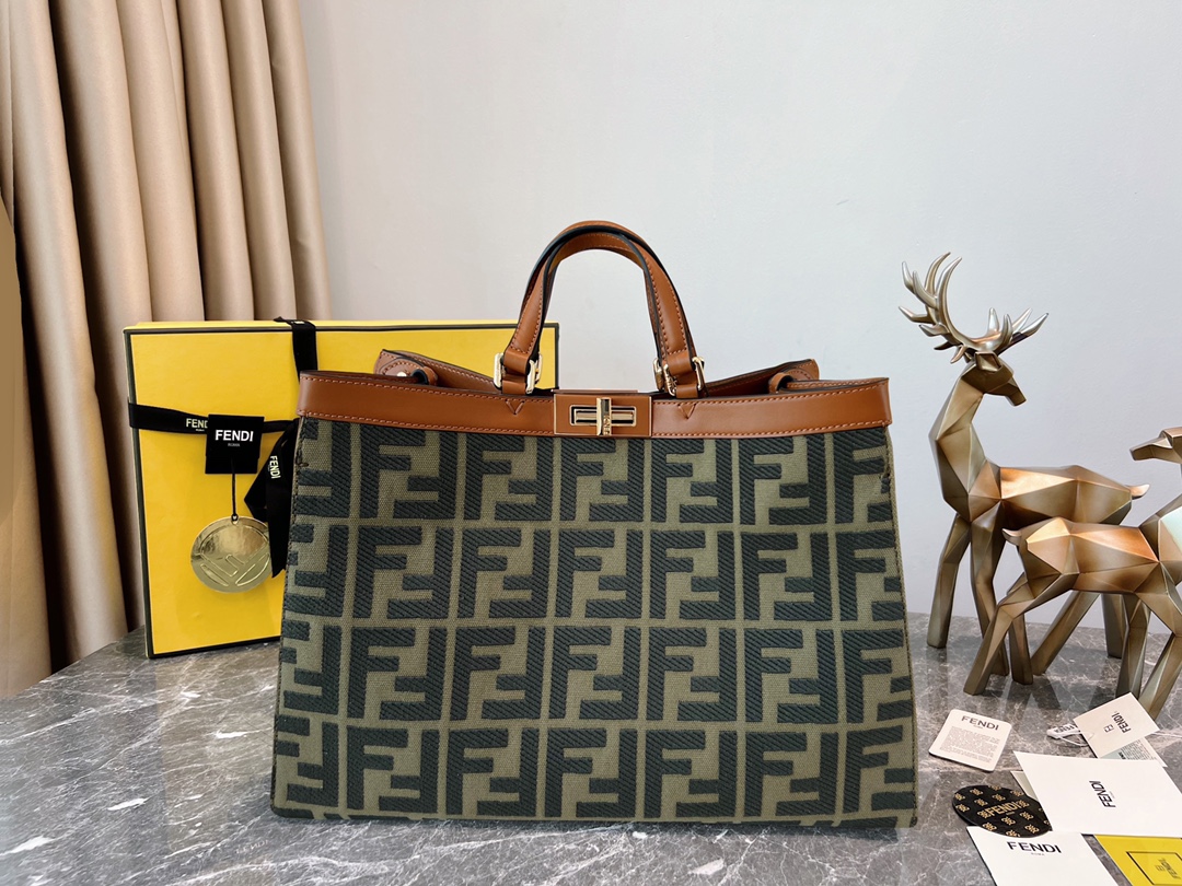 [TOP] FENDI FF Peekaboo Bag 41x16x30cm - Brown