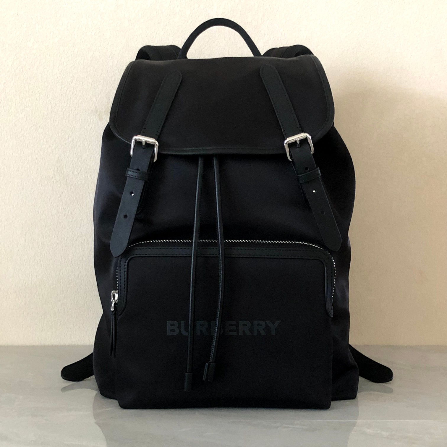[TOP] BURBERRY Nylon Backpack  28×15×42 cm- 2 Colors
