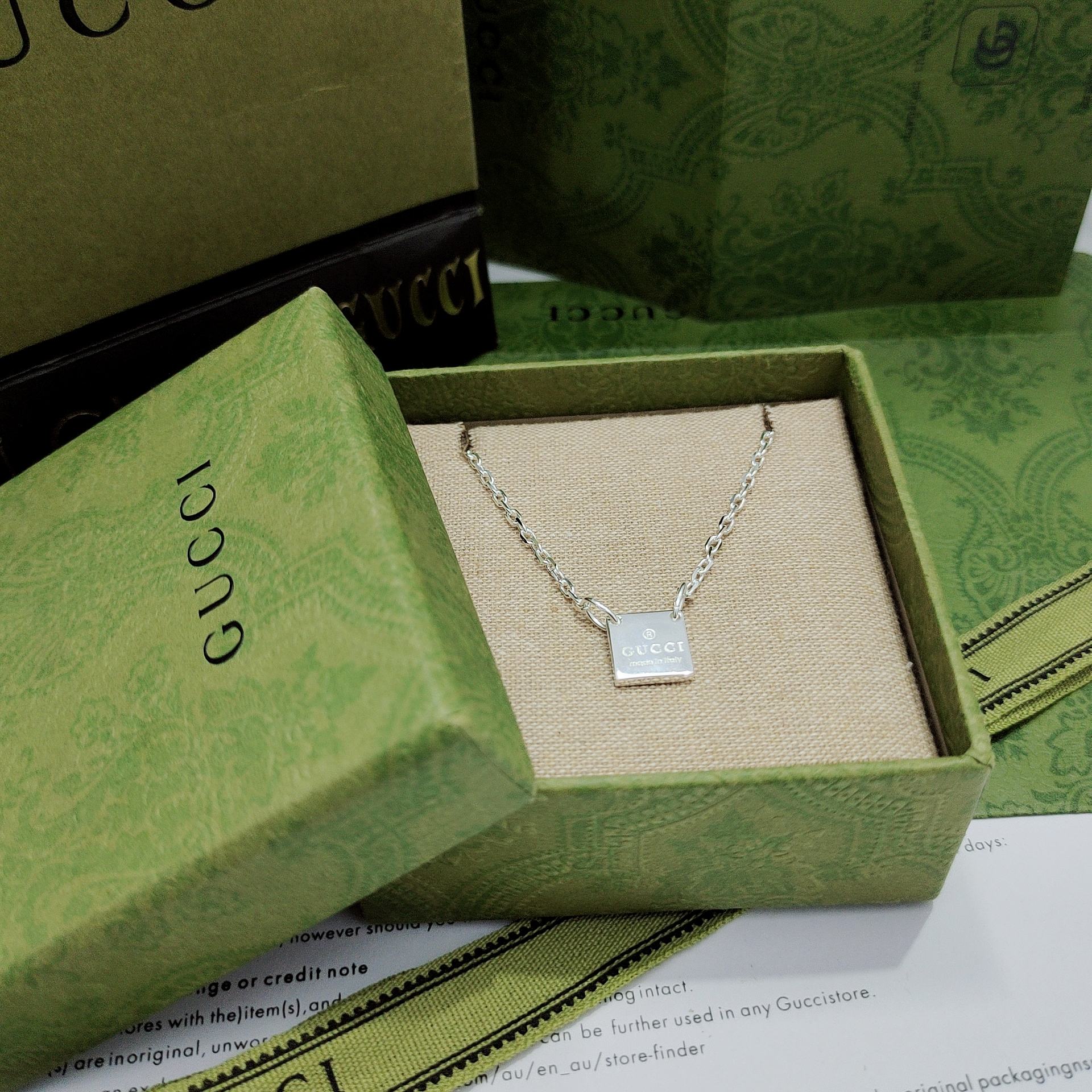 [TOP] GUCCI  Necklace-Sliver