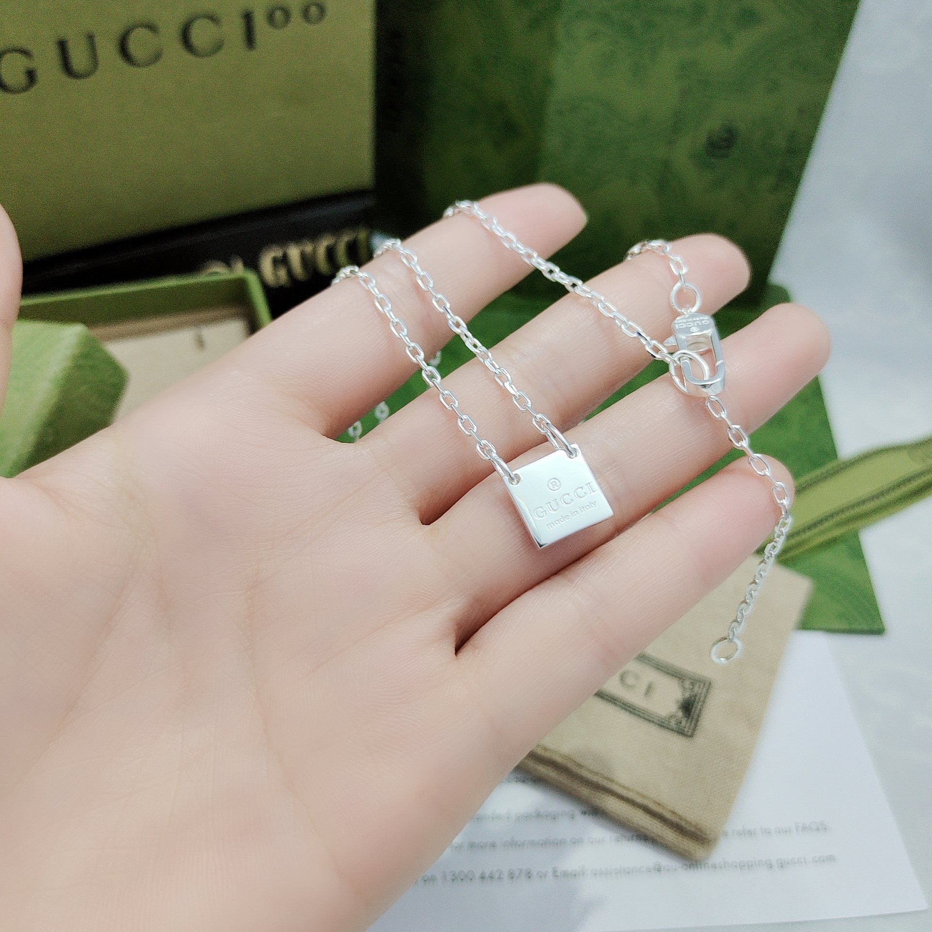 [TOP] GUCCI  Necklace-Sliver