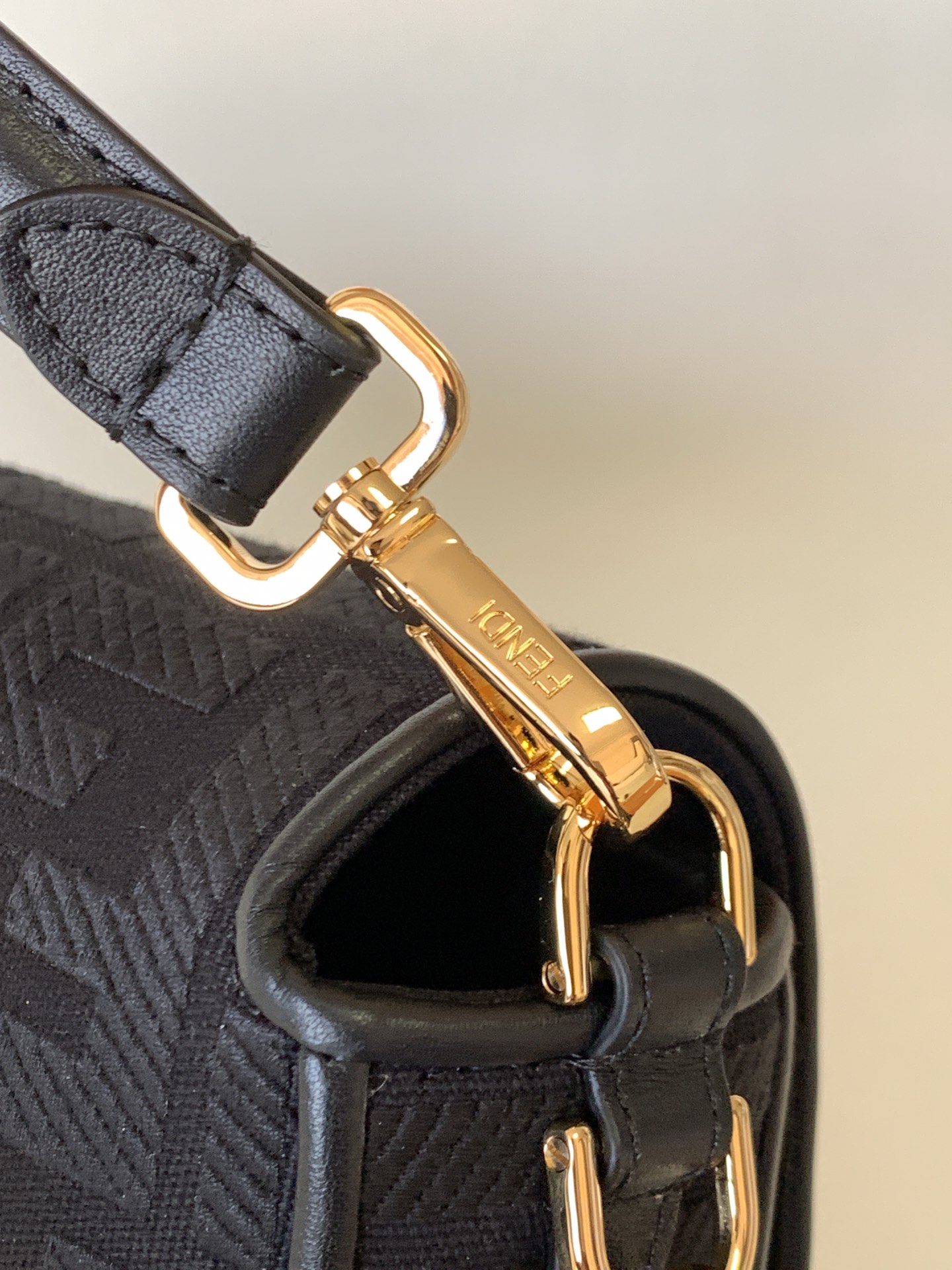 [TOP] FENDI FF Baguette Bag 27x6x15cm - All Black