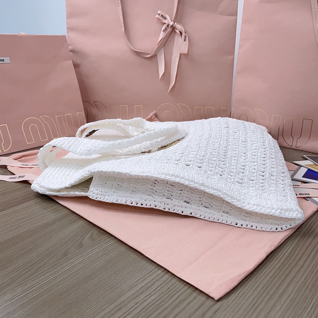 [TOP] Miu Miu Summer Tote Woven Bag 38.5X 40 X10cm - 3 Colour
