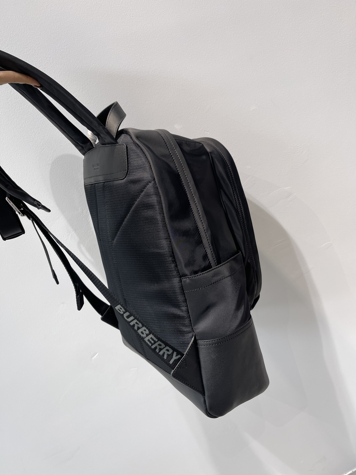[TOP] BURBERRY Nylon Backpack  45 X 33 X 16 cm - Black