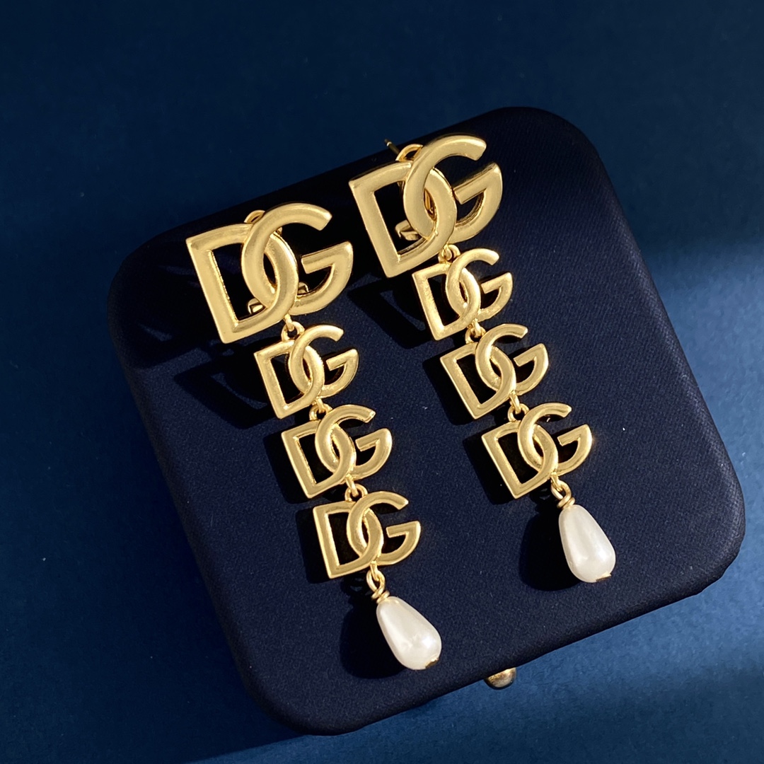 [TOP] Dolce & Gabbana D&G Earrings-Gold