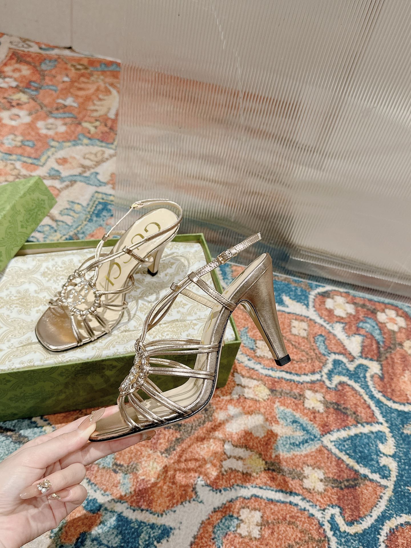 [TOP] GUCCI GG Crystal-embellished Pumps - Champagne