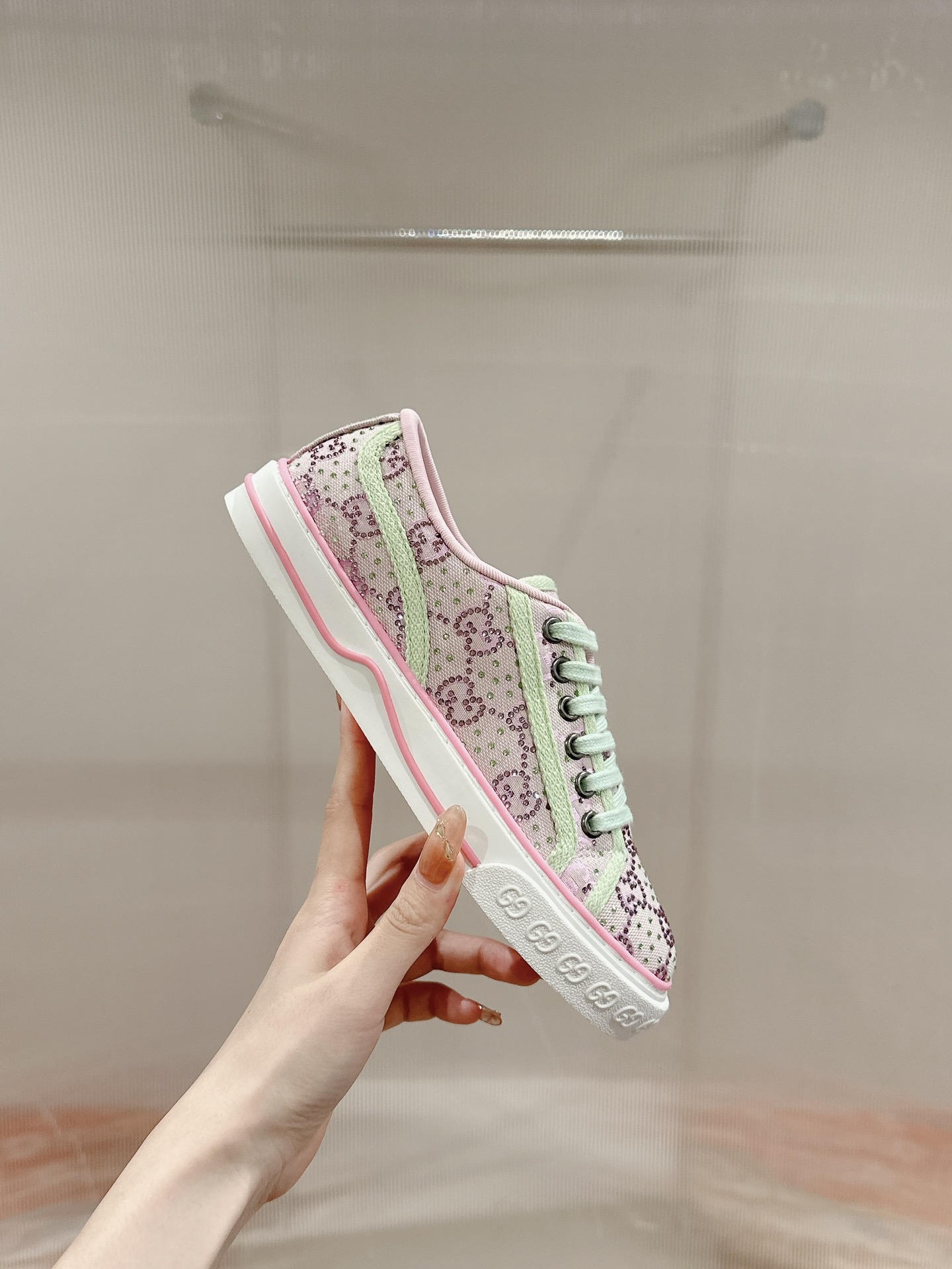 [TOP] GUCCI Tennis 1977 × Disney GG Canvas Shoes - Pink