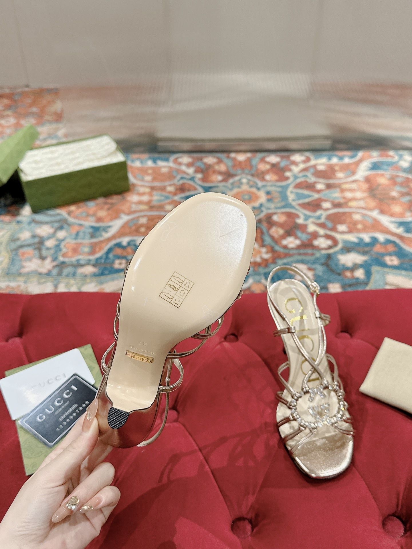 [TOP] GUCCI GG Crystal-embellished Pumps - Champagne