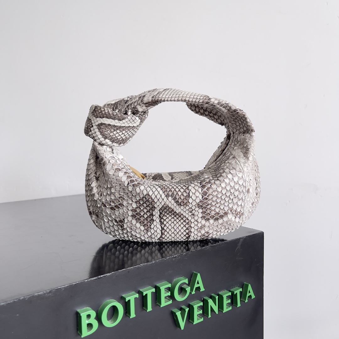 [TOP] Bottega Veneta BV Jodie Bag Python Leather Bag 23 cm