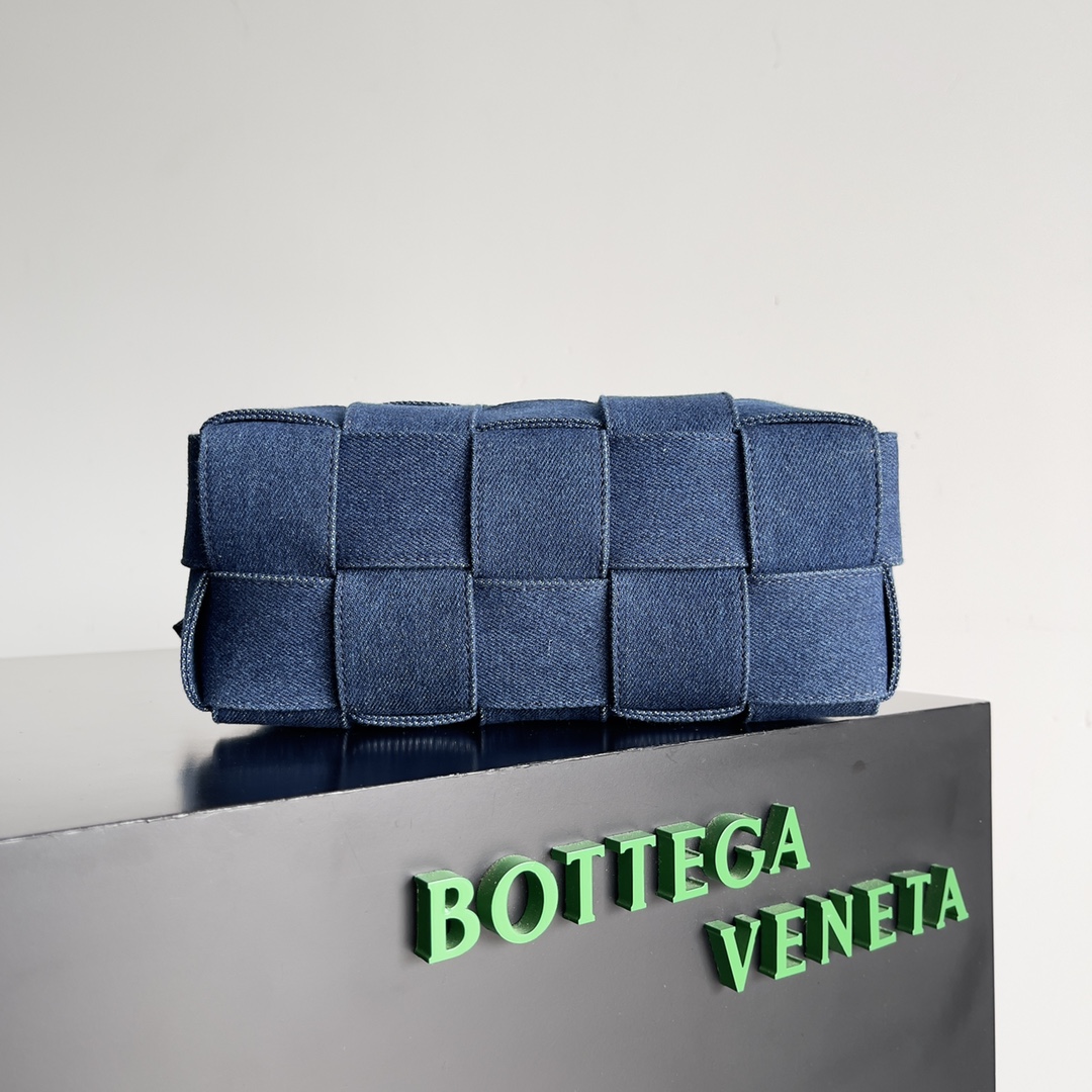 [TOP] Bottega Veneta BV Cassette Bags - Dark Blue