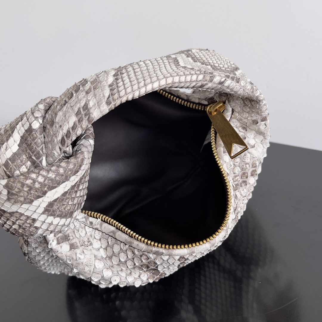 [TOP] Bottega Veneta BV Jodie Bag Python Leather Bag 23 cm