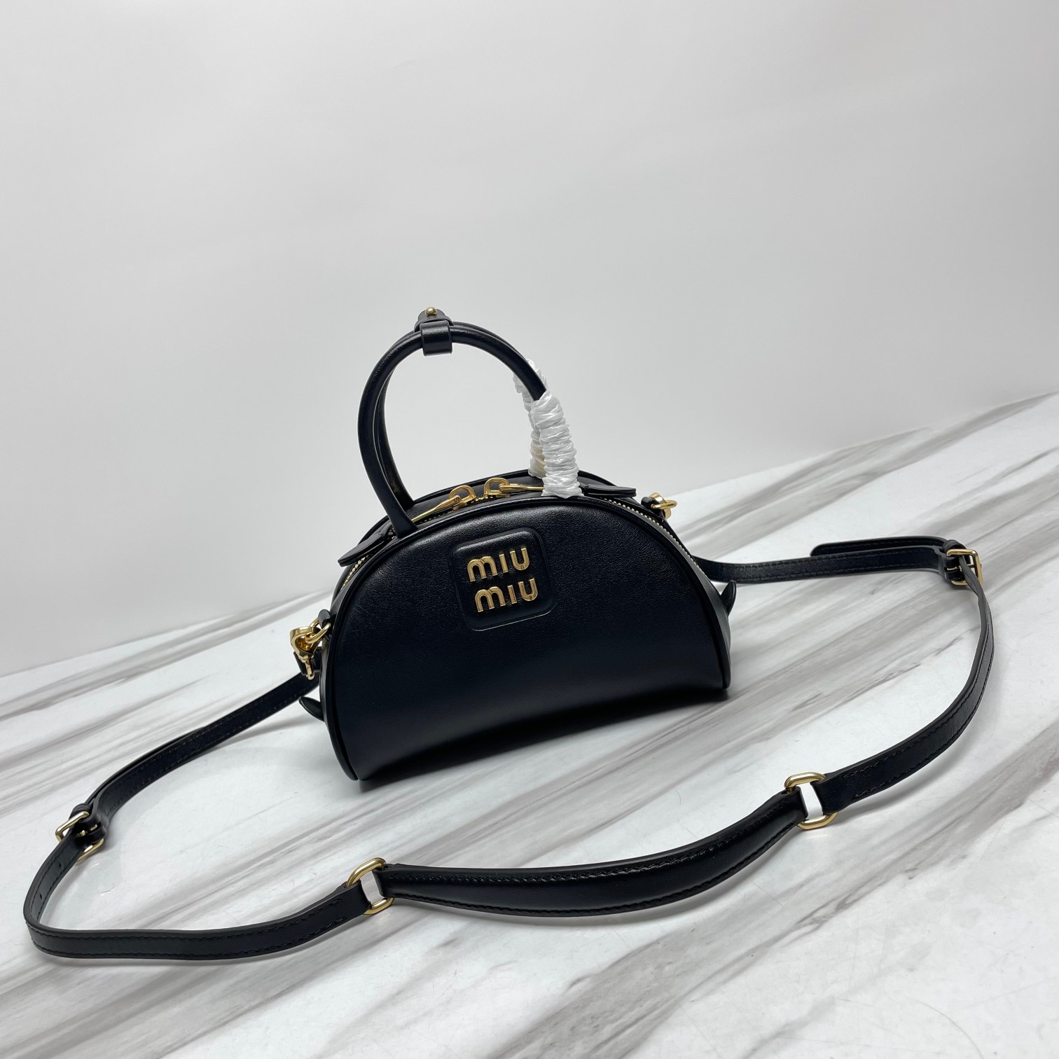 [TOP] Miu Miu Calfskin Handbag - 18X11.5X8CM/23X15X11CM