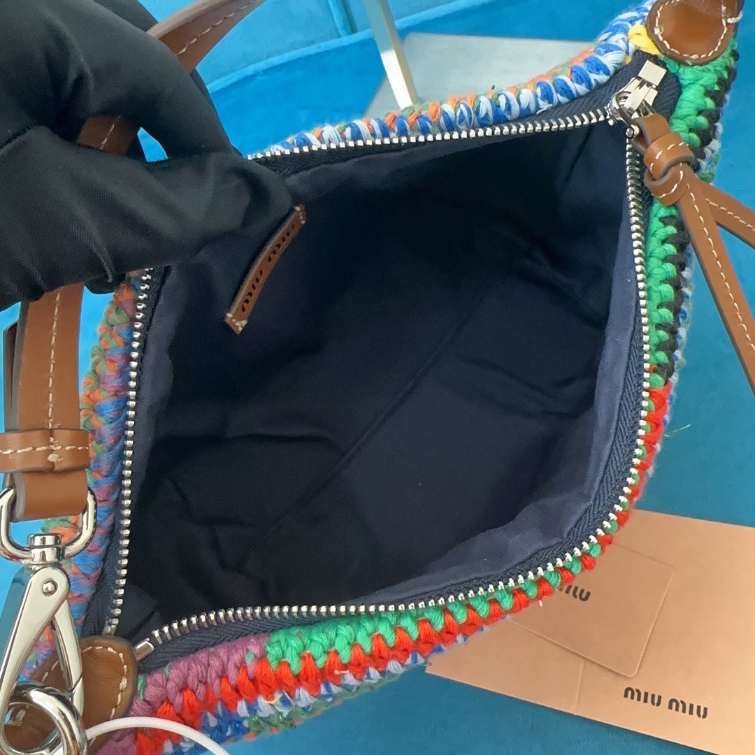[TOP] Miu Miu Woolen Thread Woven Bag 18.5x14x10cm