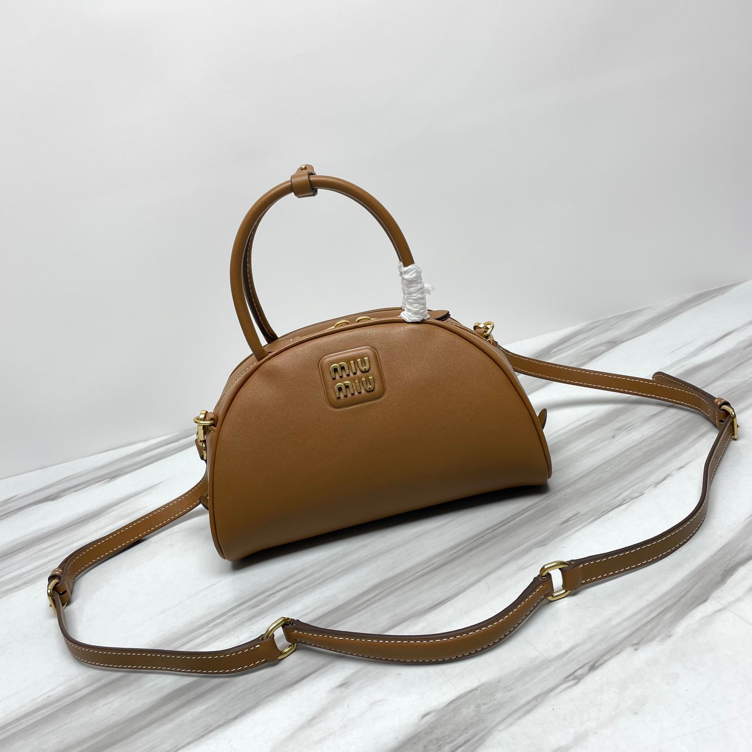 [TOP] Miu Miu Calfskin Handbag - 18X11.5X8CM/23X15X11CM