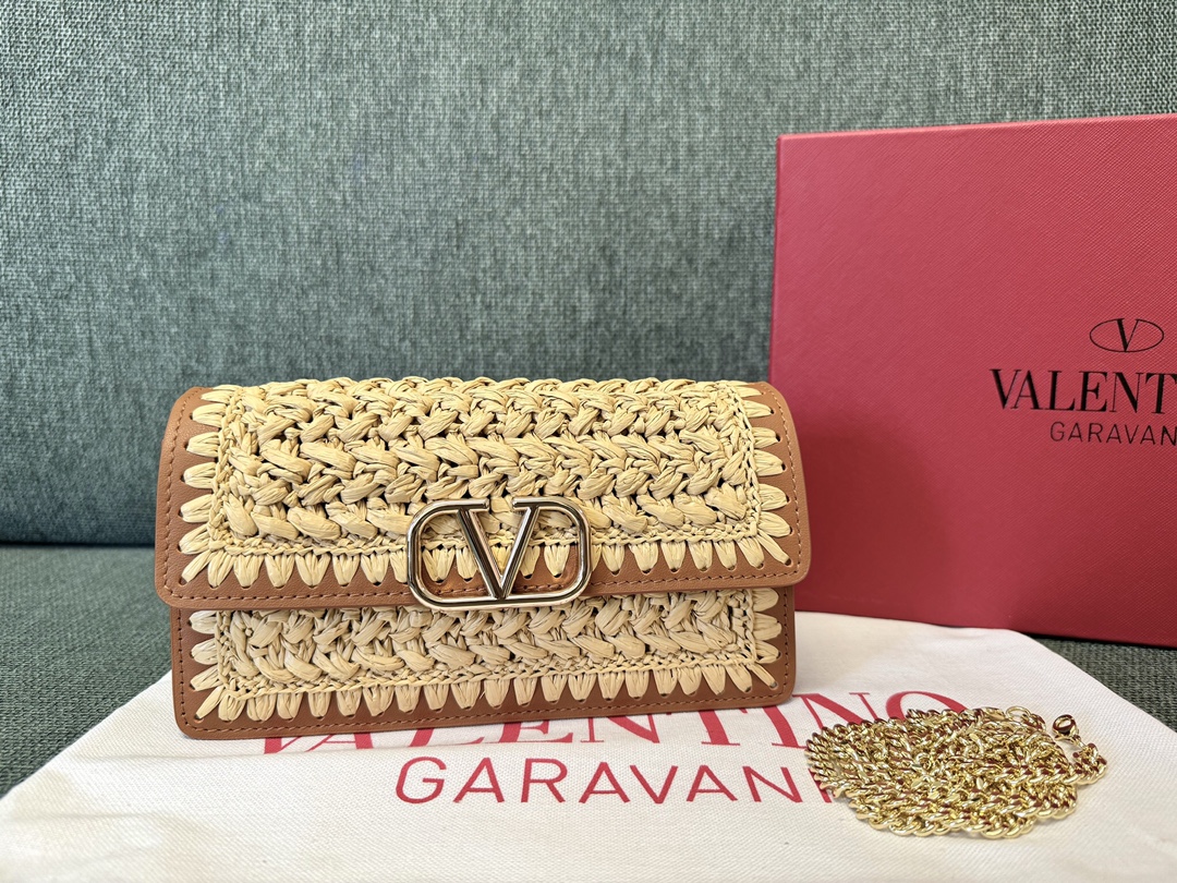 [TOP] VALENTINO Garavani  VLogo Signature Raffia Wallet with Chain 20x10.5x4 cm-Beige