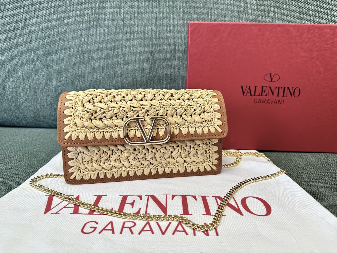 [TOP] VALENTINO Garavani  VLogo Signature Raffia Wallet with Chain 20x10.5x4 cm-Beige