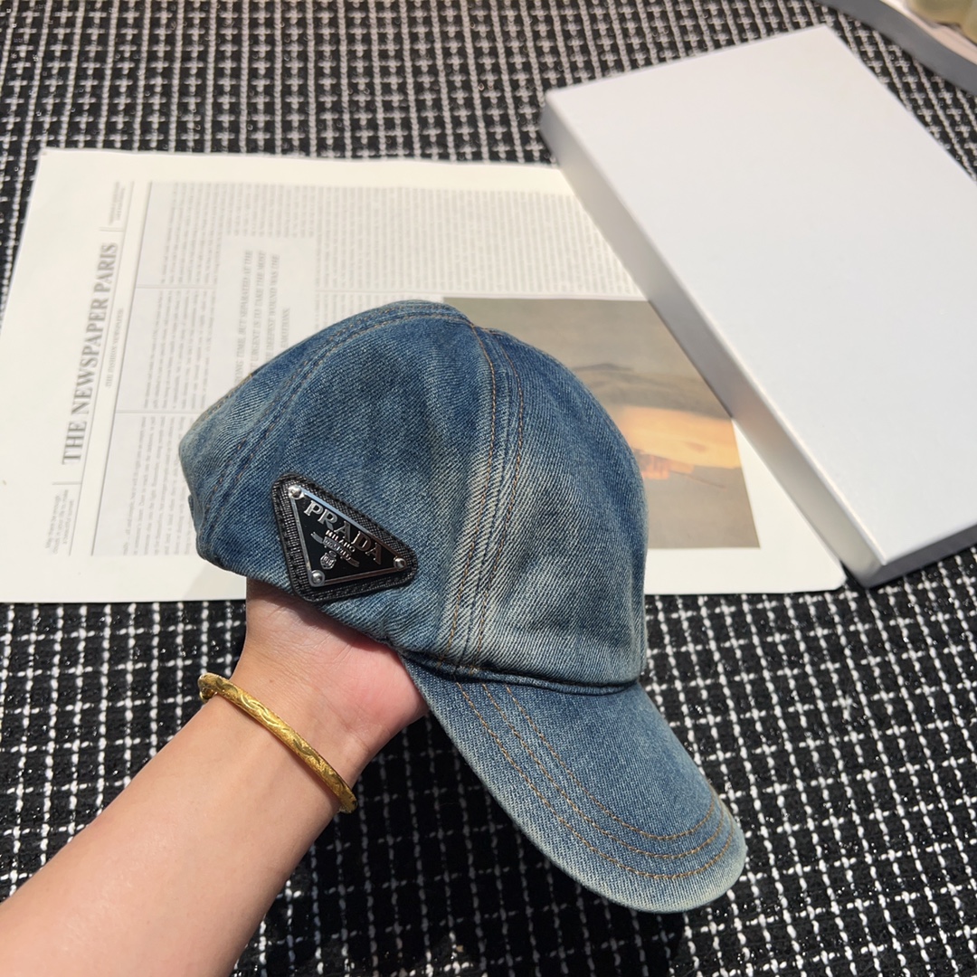 [TOP] PRADA Peaked Cap - Denim Blue