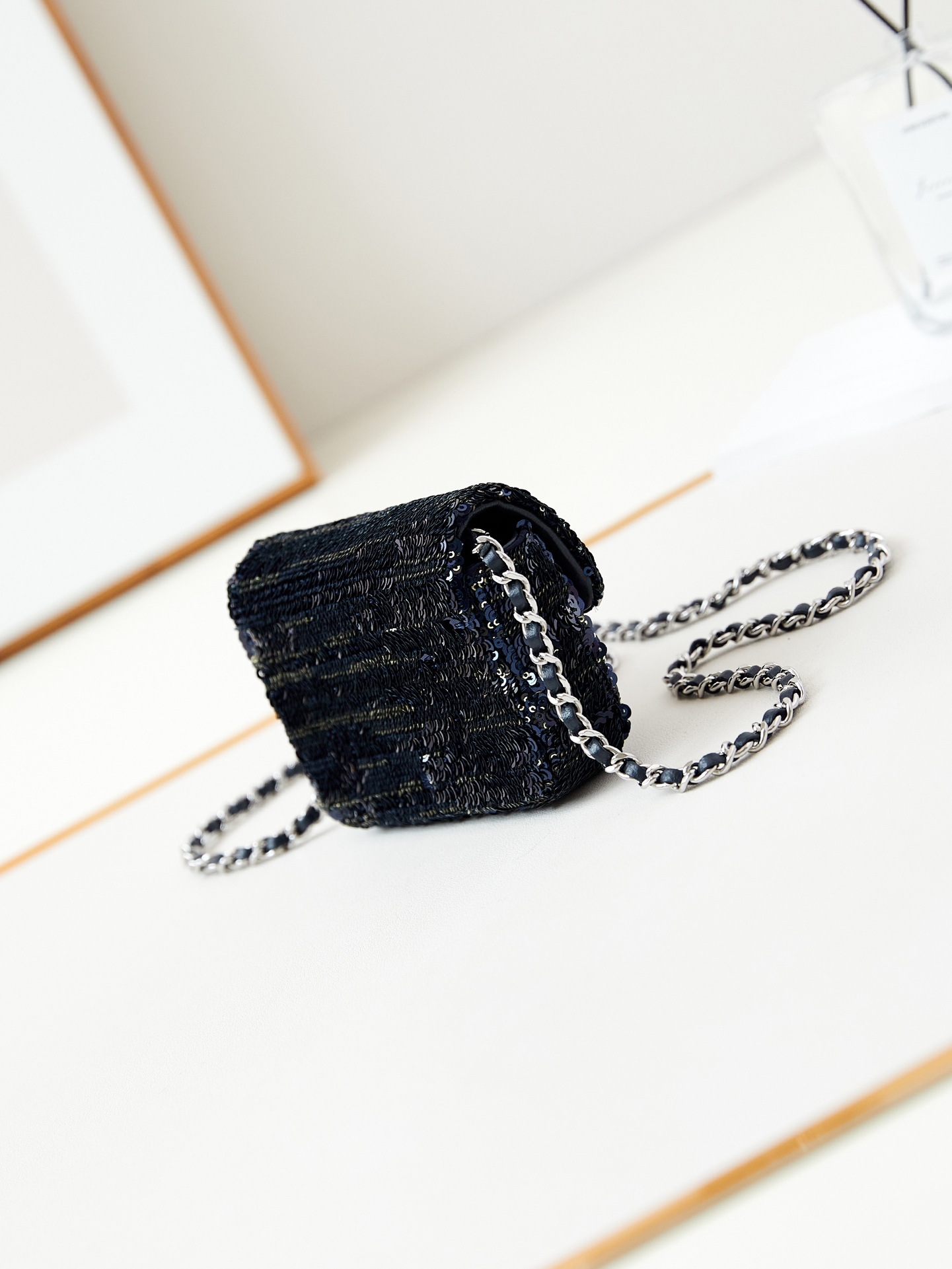 [TOP] CHANEL Flap Bag with Blue Letter Sequins 12cm