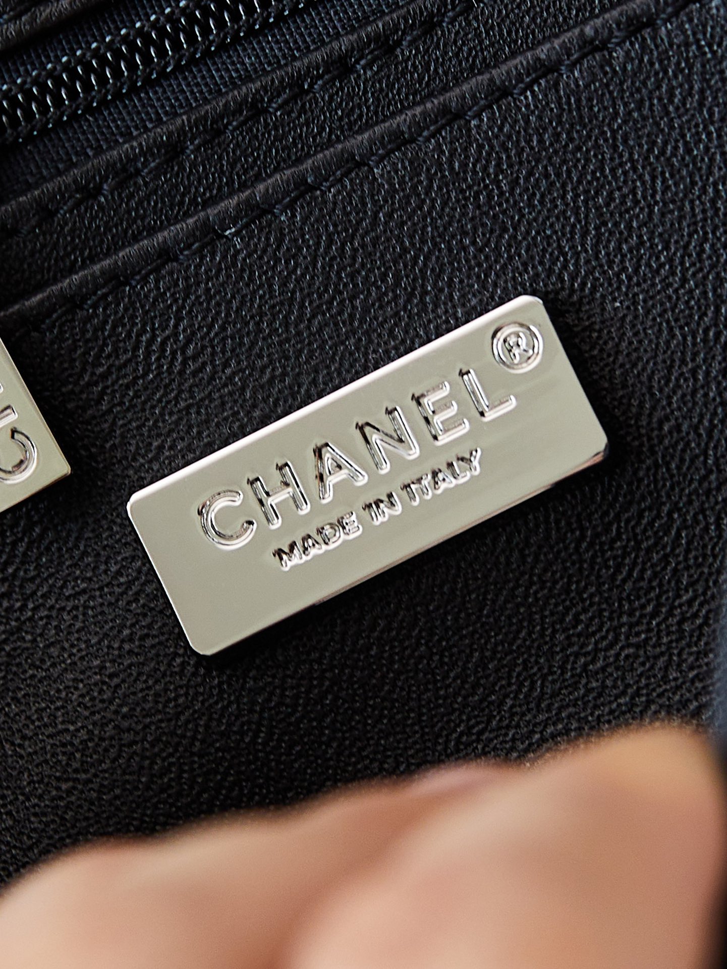 [TOP] CHANEL Flap Bag with Diamonds 13x21x8cm