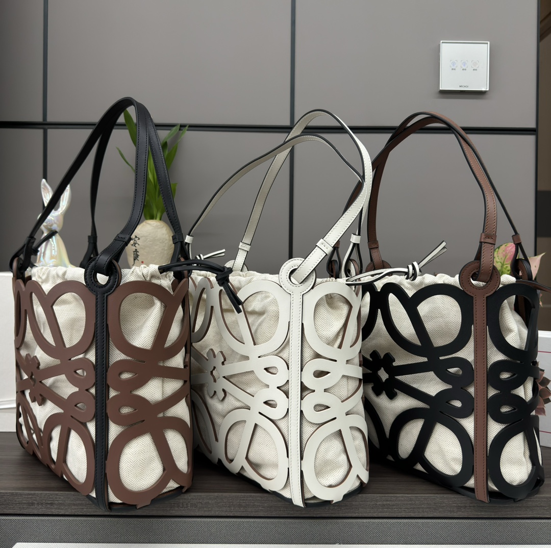 [TOP] LOEWE Small Anagram Cut-Out Tote Bag 32×12×25.5 CM- 3 Colors