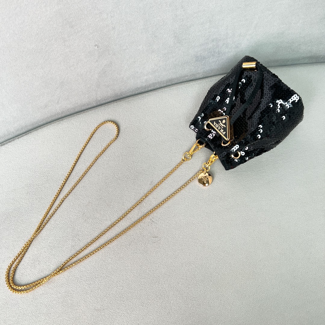 [TOP] PRADA Sequined Satin Mini-Pouch 10 x 12 x 7 cm- Black