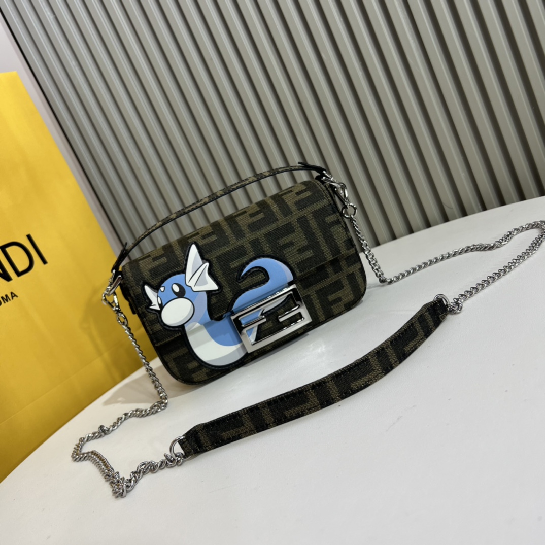 [TOP] FENDI x FRGMT x Pokémon FF Baguette Bag 20x13x5cm - Brown