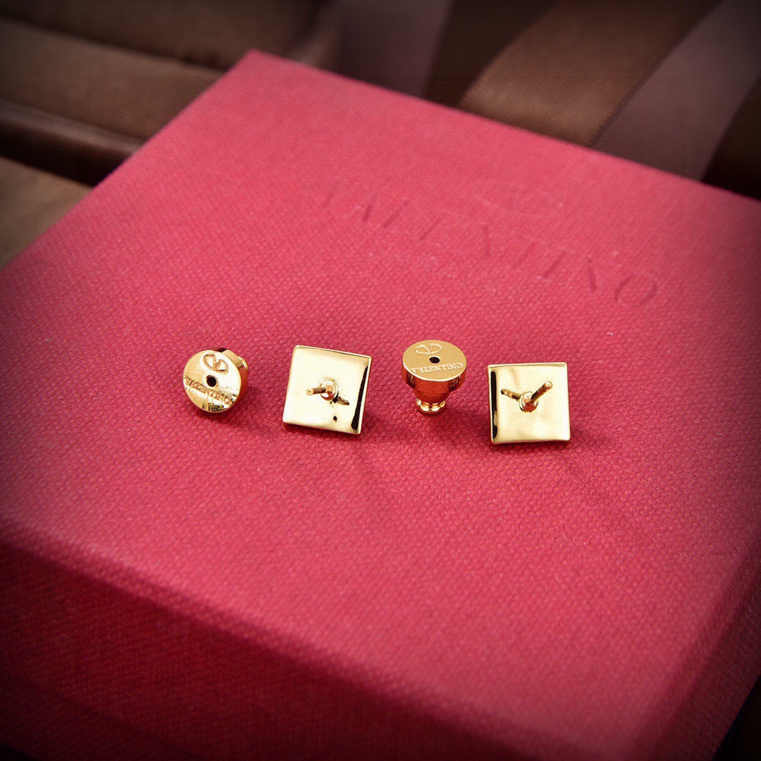 [TOP] VALENTINO Earrings-Gold