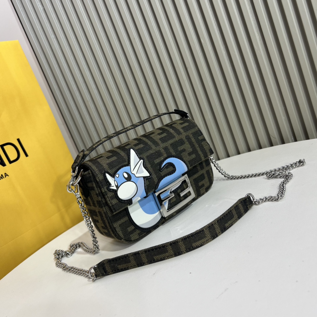 [TOP] FENDI x FRGMT x Pokémon FF Baguette Bag 20x13x5cm - Brown