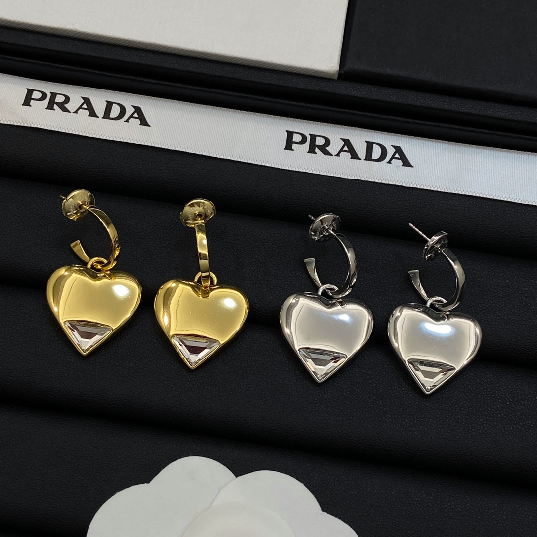 [TOP] PRADA Heart Earrings-2 Colors