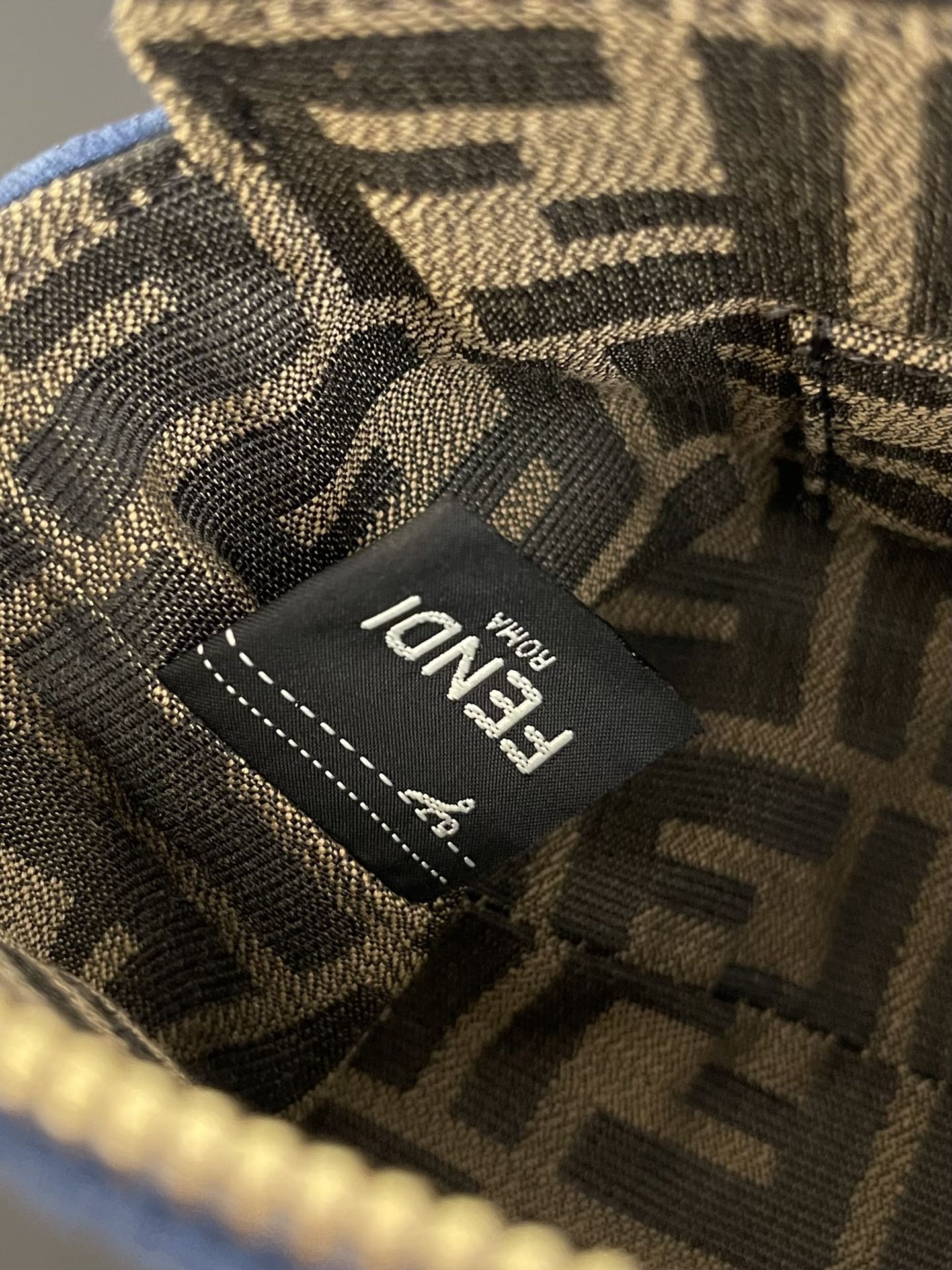 [TOP] FENDI Boston By The Way Bag 17.5x18x8cm - Denim