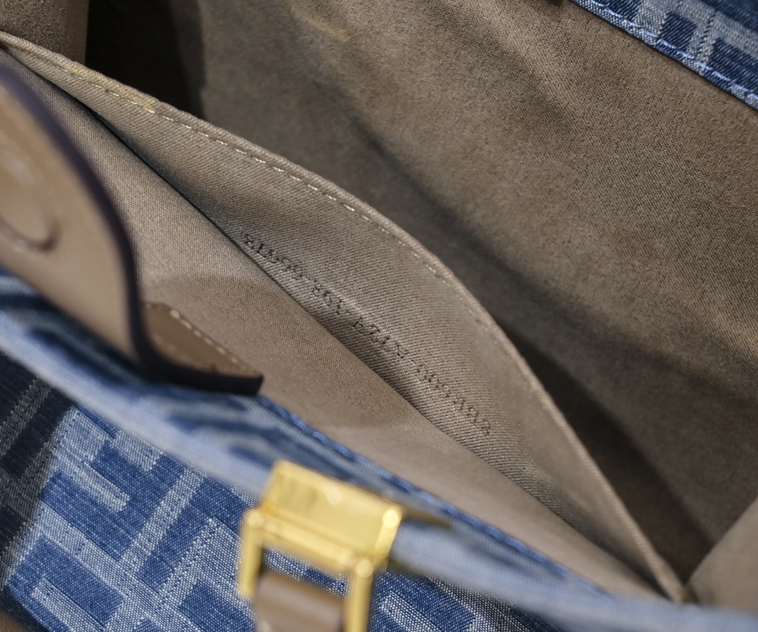 [TOP] FENDI Sunshine Tote Bag 3 size - Denim