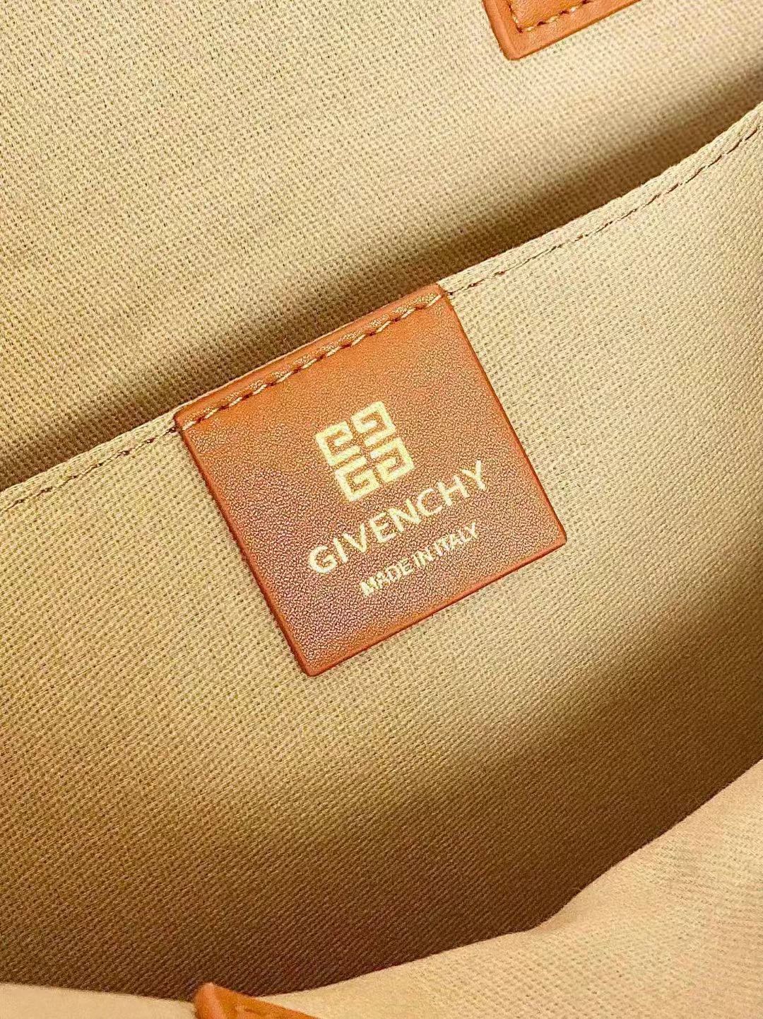 [Top] GIVENCHY G Tote Bag 19×8×16 cm/37×13×26 cm - White