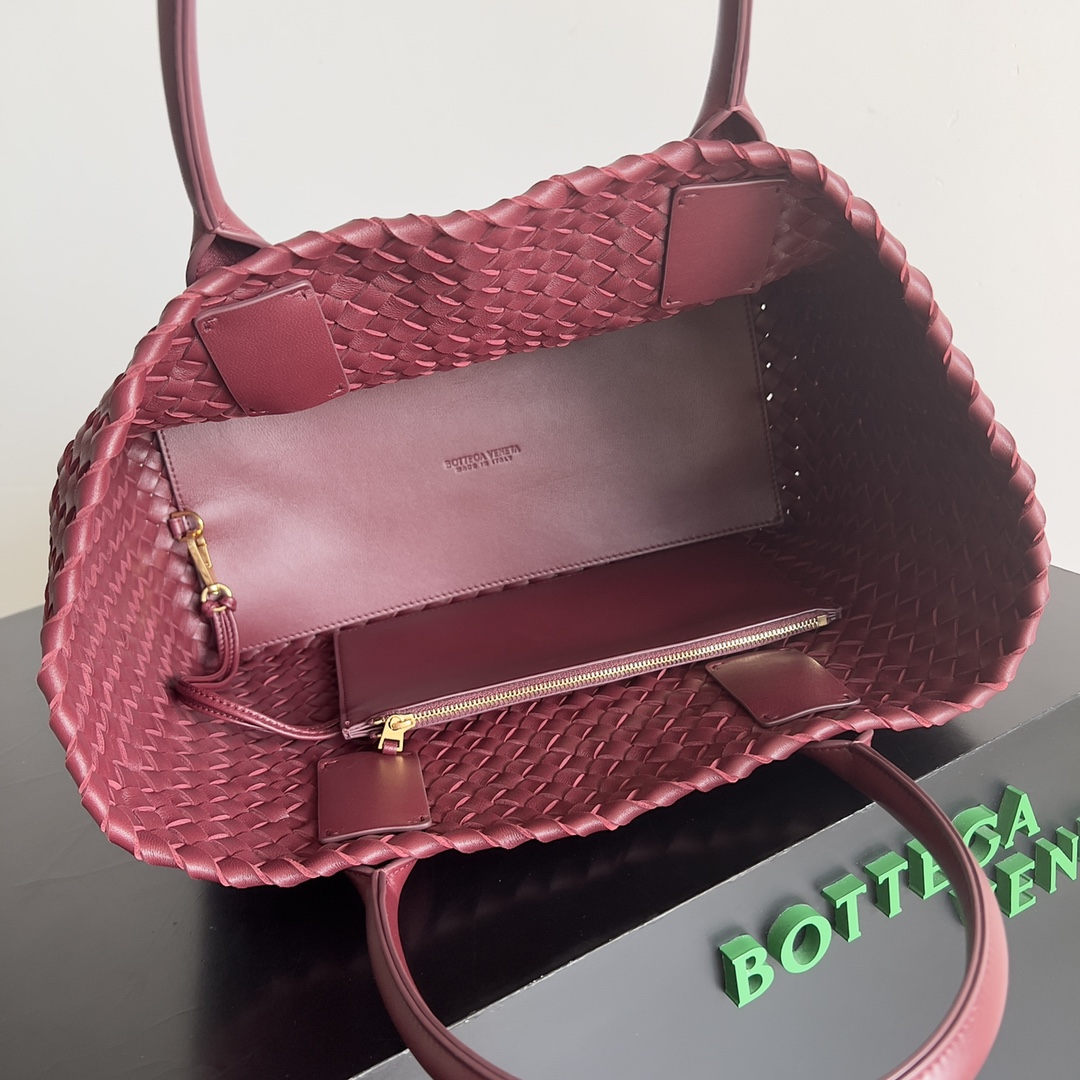 [TOP] Bottega Veneta BV Medium Cabat Bags - Red
