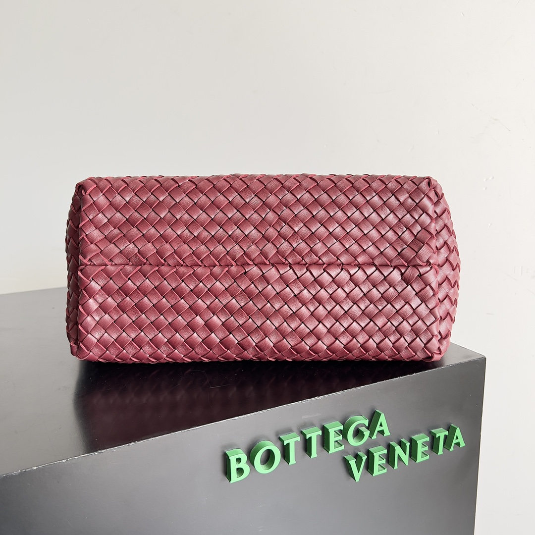 [TOP] Bottega Veneta BV Medium Cabat Bags - Red