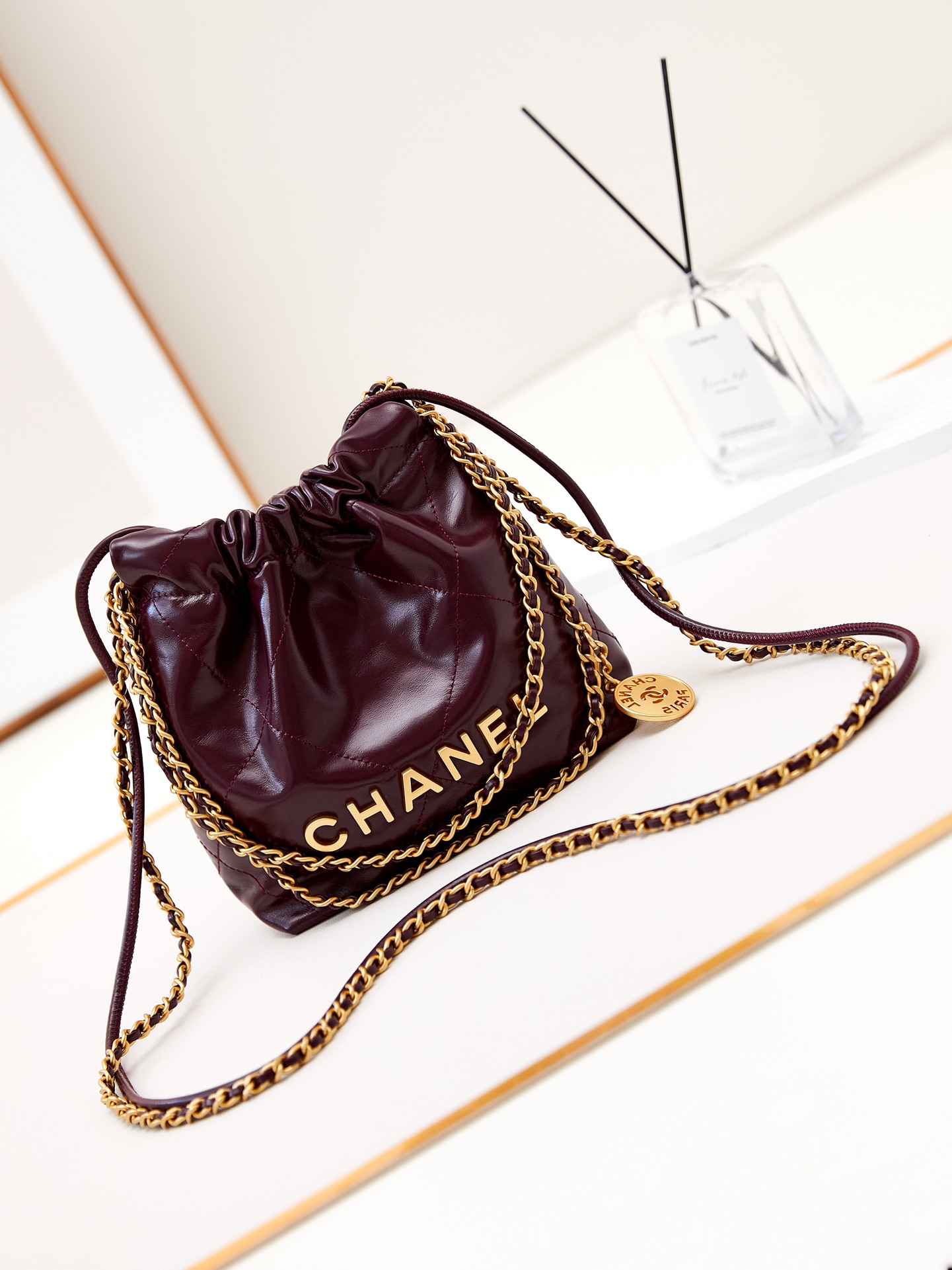 [TOP] CHANEL 22 Bag Mini 19x20x6cm - Dark Red