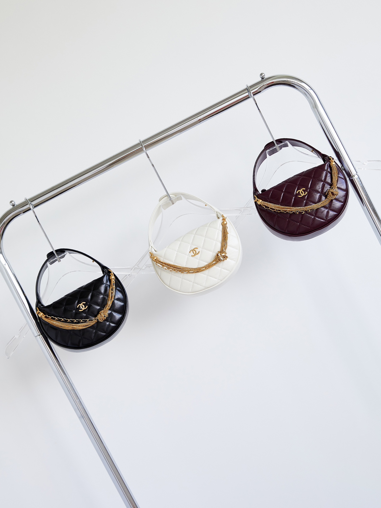 [TOP] CHANEL Double Chain Round Hobo Pouch Bag 11x19x8cm - 3 Color