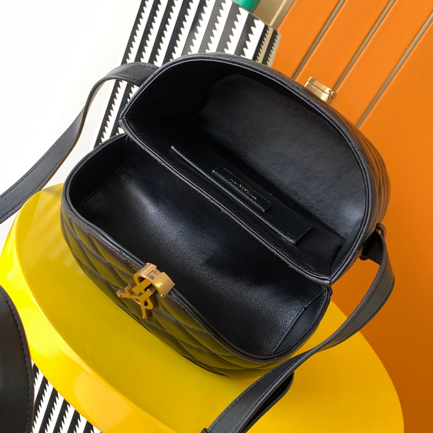 [TOP] Yves Saint Laurent YSL Lambskin Box Bag 19x15x8cm - Black & GHW/SHW