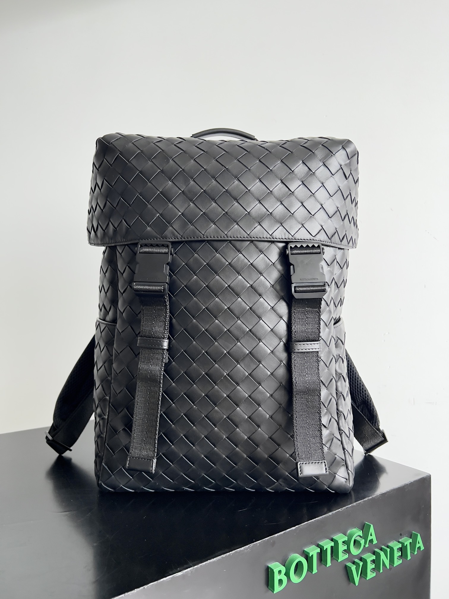 [TOP] Bottega Veneta BV Men's Cowhide Backpack 38*26*15cm - 2 Colour