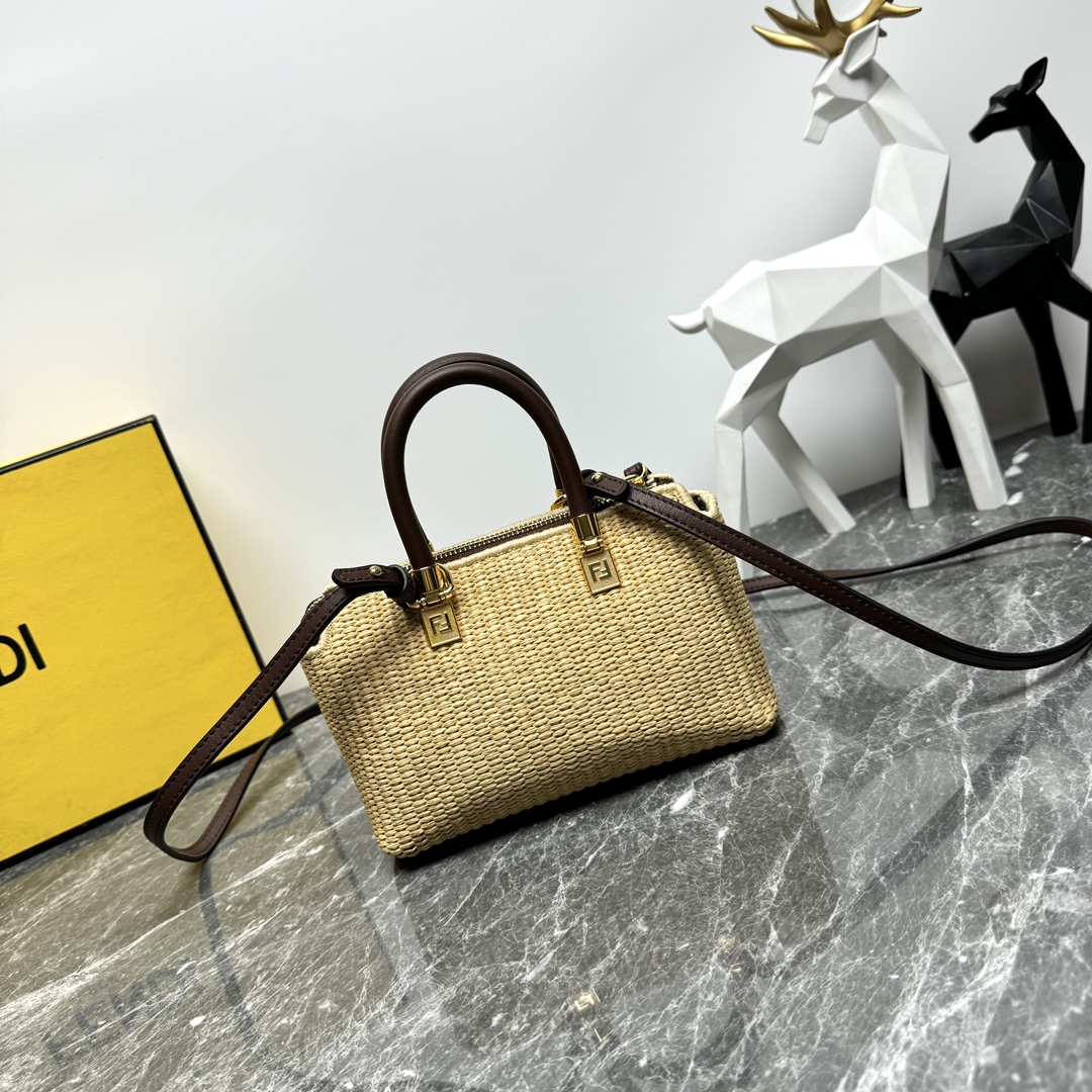 [TOP] FENDI Mini ByThe Way Boston Bags 18x12x9cm