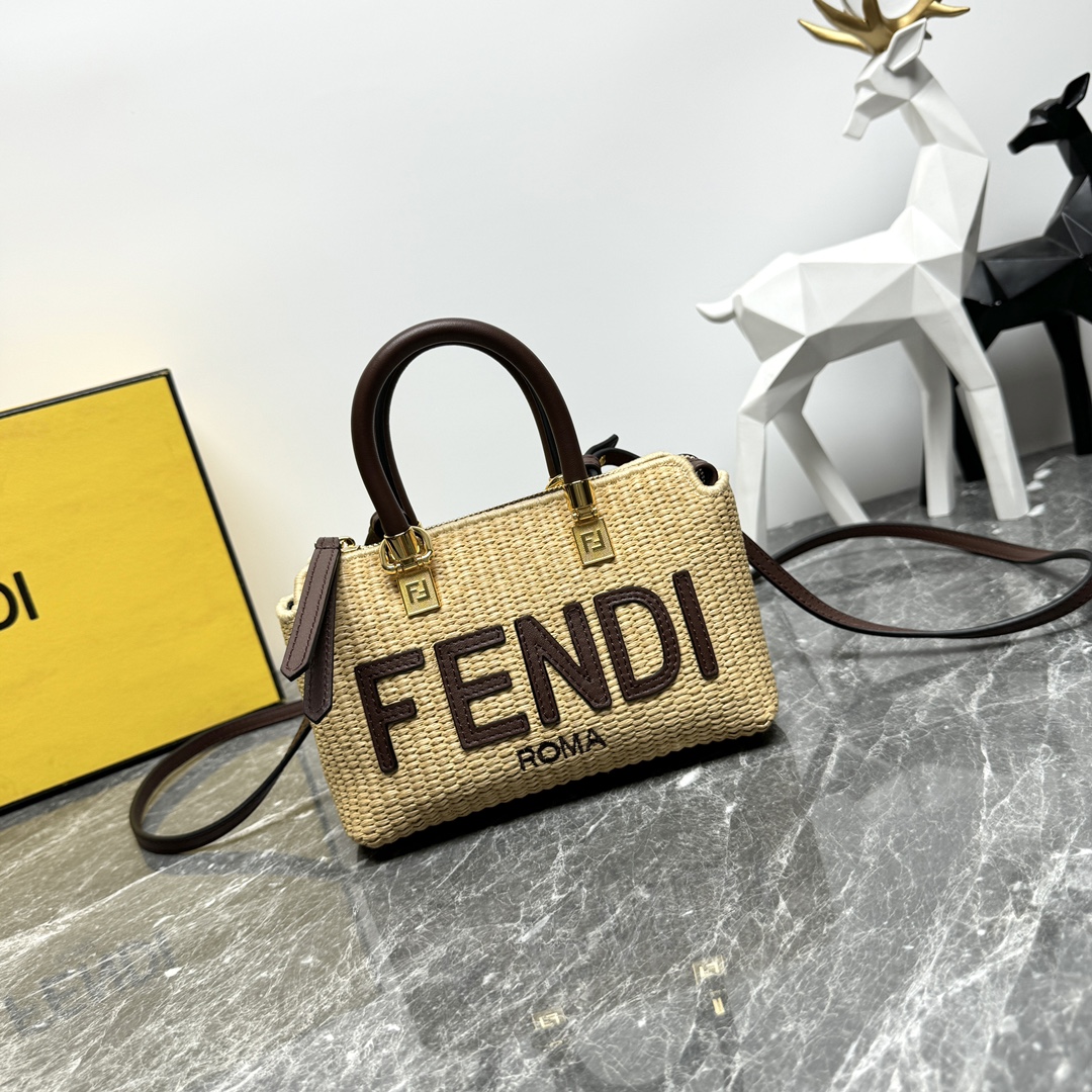 [TOP] FENDI Mini ByThe Way Boston Bags 18x12x9cm