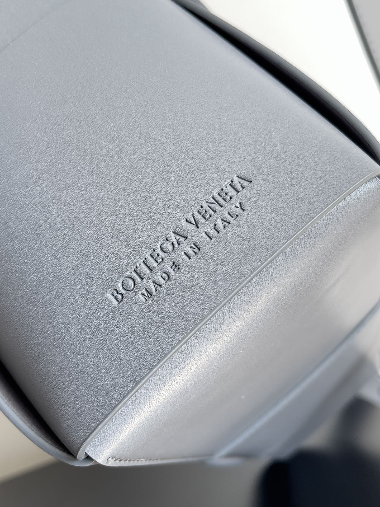 [TOP] Bottega Veneta BV Large Grid Woven Men's Briefcase - 2 Colour