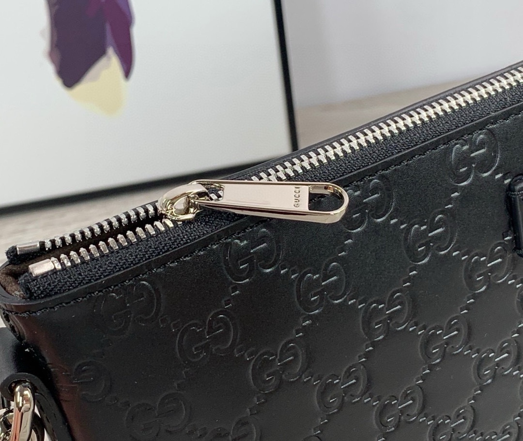 [TOP] GUCCI Men's GG Hand-held Briefcase 30x23x4cm - Black