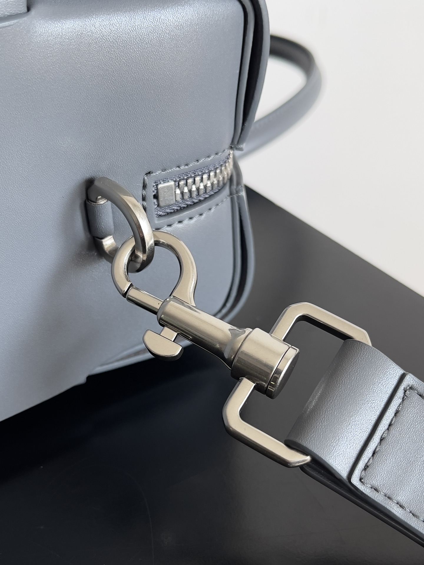 [TOP] Bottega Veneta BV Large Grid Woven Men's Briefcase - 2 Colour