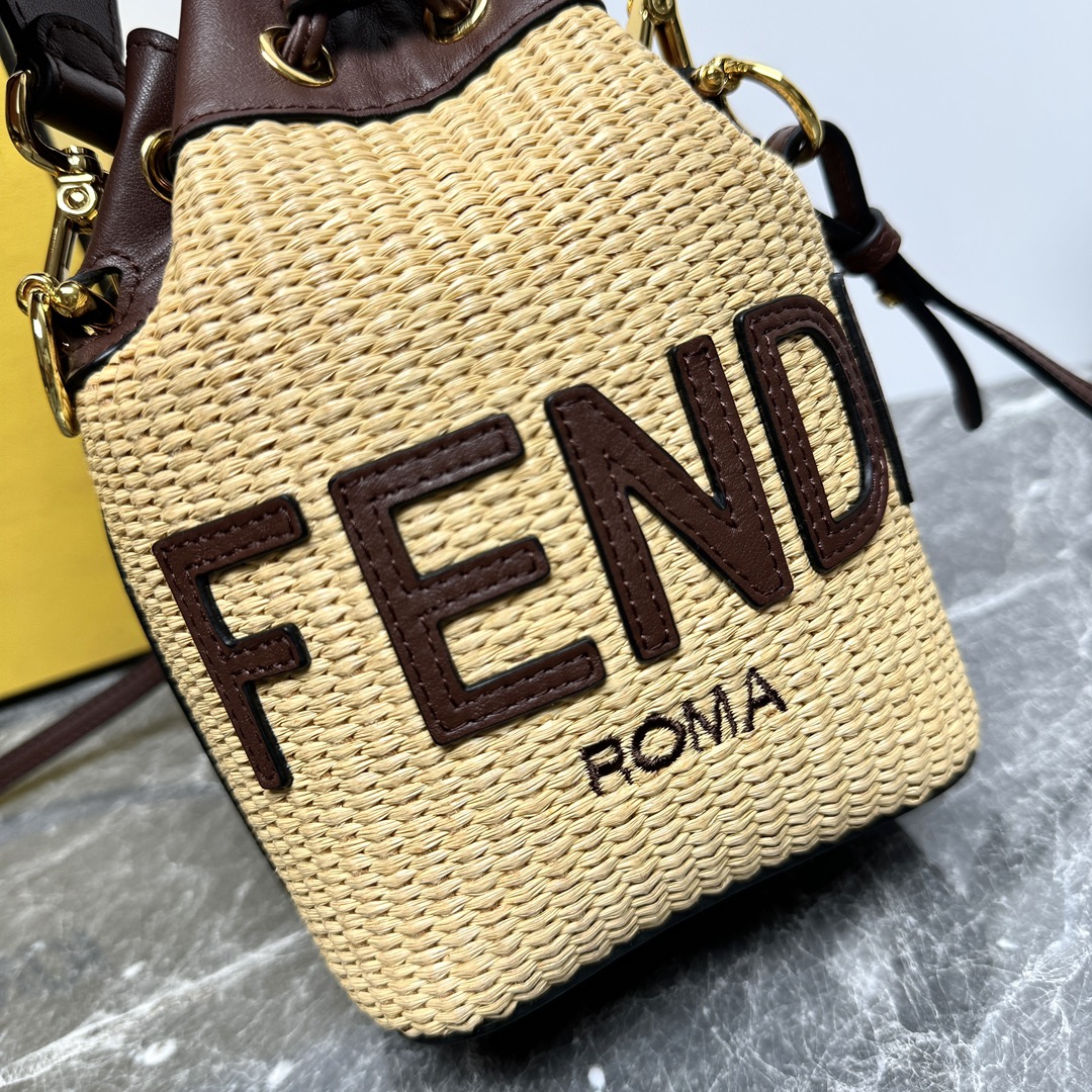 [TOP] FENDI Mon Tresor Bucket Bag 12x14x8cm
