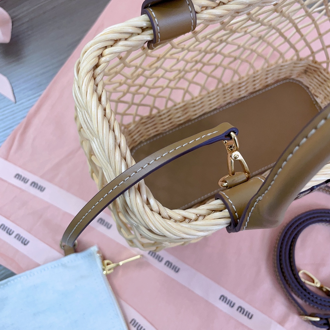 [TOP] Miu Miu Weaving Hollow Vegetable Baskets 24 X 18 X 9 cm